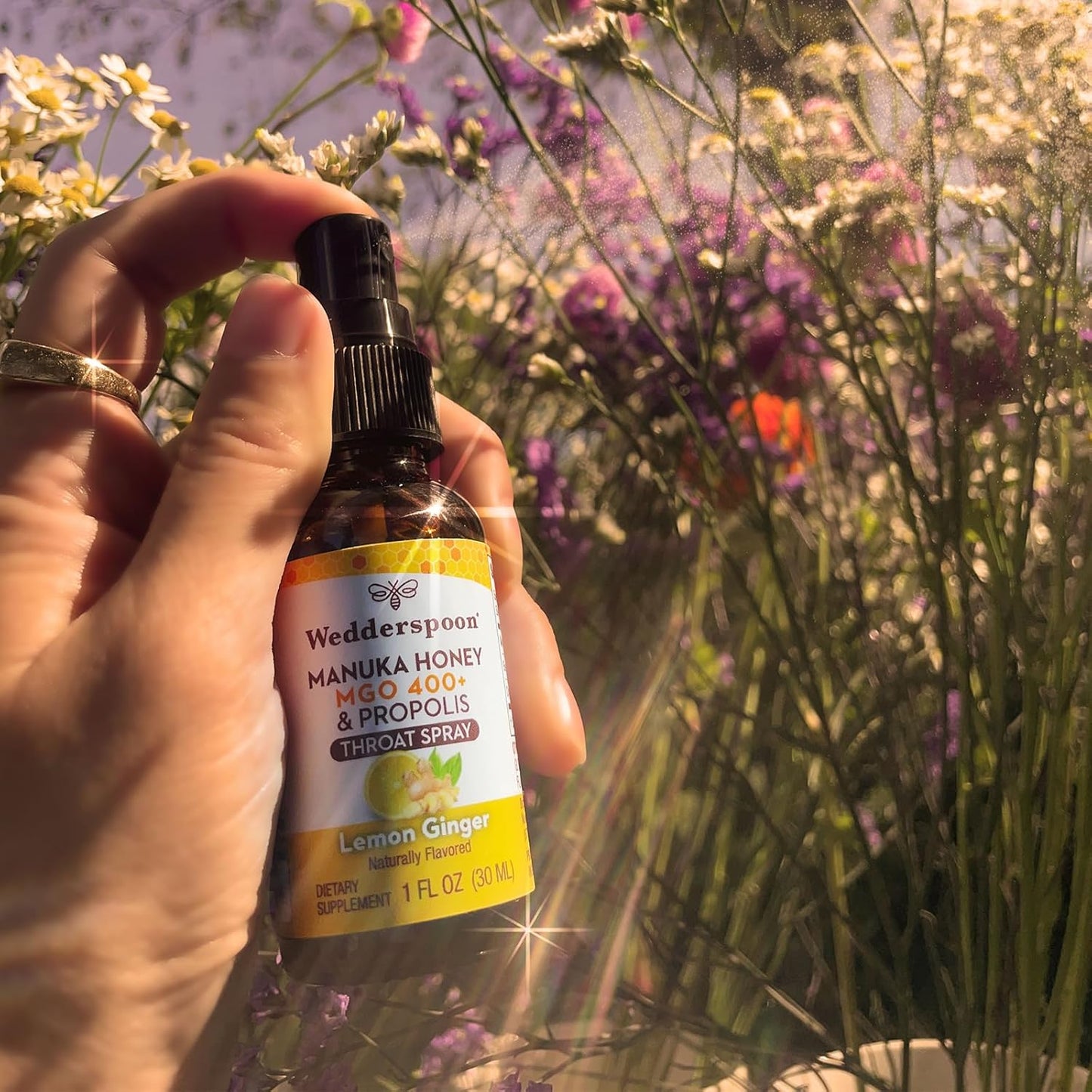 Wedderspoon Propolis and Manuka Honey Throat Spray, Lemon & Ginger, 1 Fl Oz (Pack of 1), Sore Throat Relief, Natural Immune Support